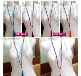 4  color shown beads tassels necklaces with wood natural