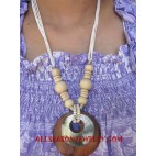 Woods Shells Necklace