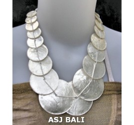 bali capiz shells necklaces mono color white